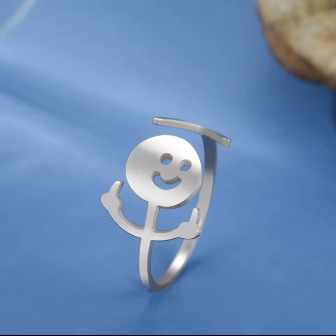 Stickman-Mittelfingerring an der Seite