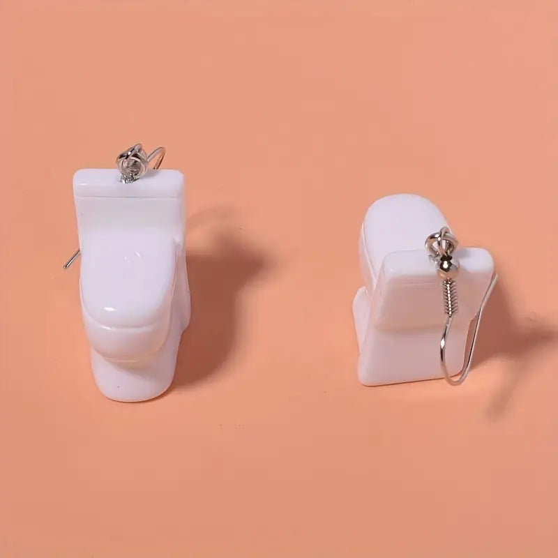 Toilet earrings