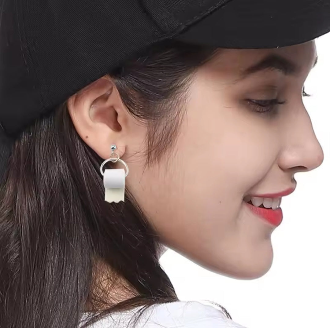 Boucles d'oreilles rouleaux de papier toilette